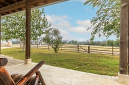 The Ranch House for 2 @ TimberRose Ranch hot tub